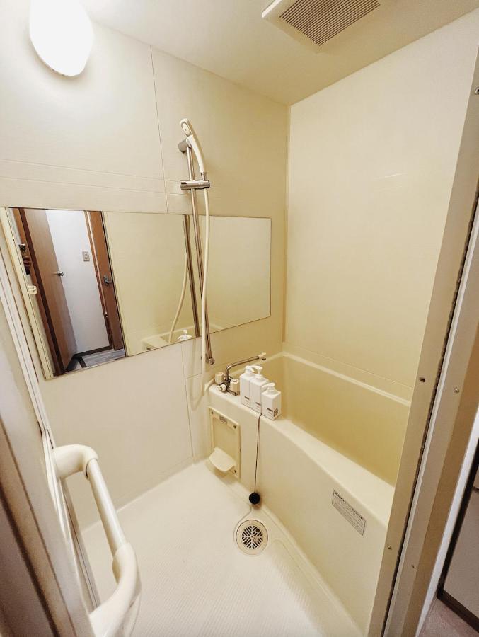 Yuri Guest House Ōsaka Eksteriør bilde