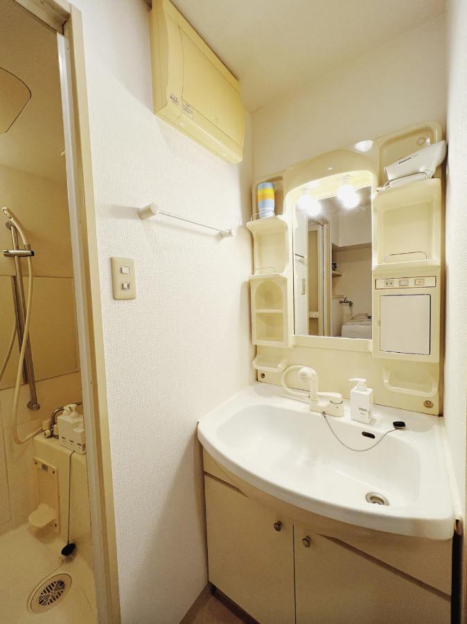 Yuri Guest House Ōsaka Eksteriør bilde
